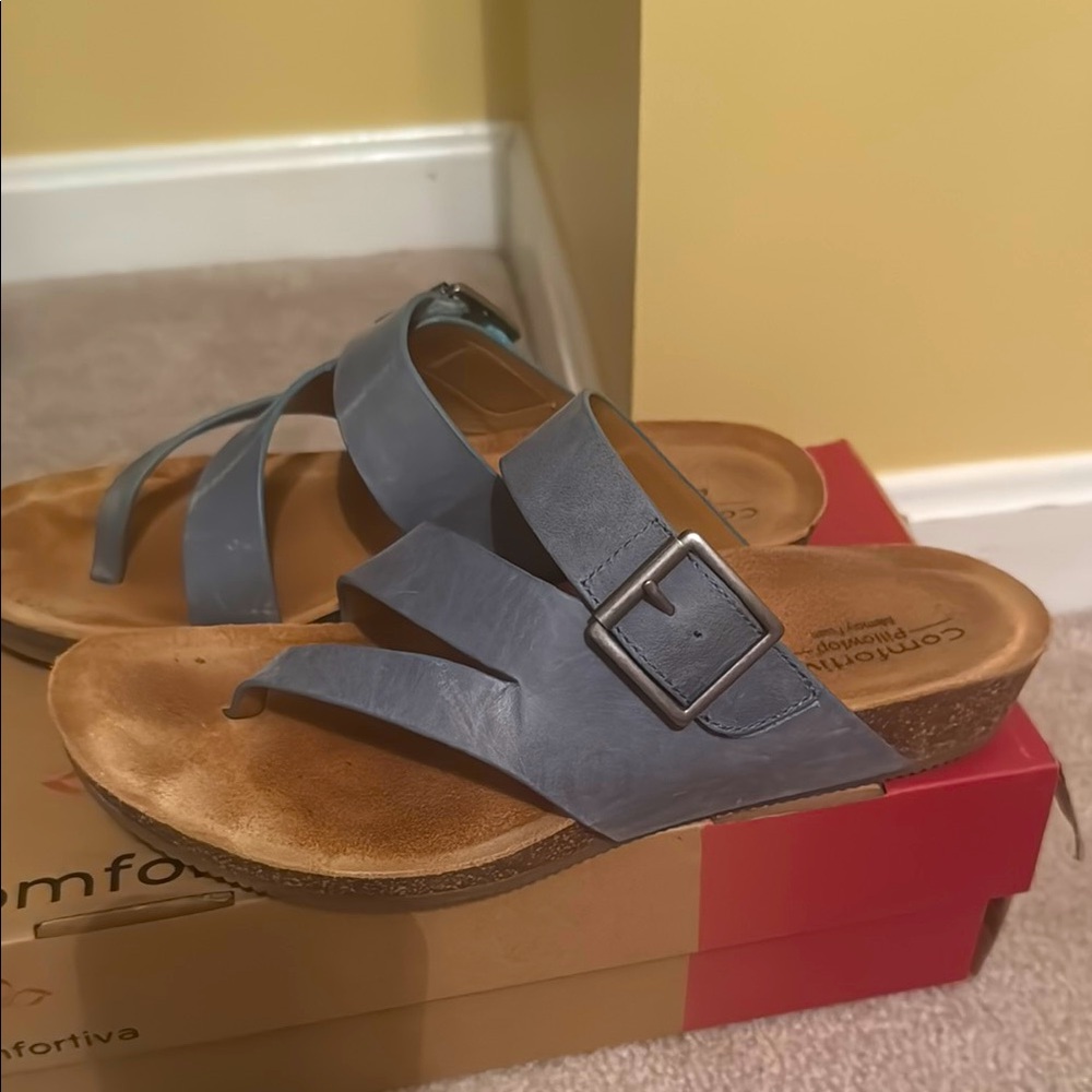 Comfortiva Women's Blue Sandals